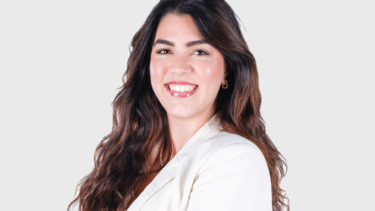 PAULA HERNÁNDEZ